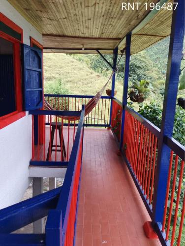 Balcony/terrace, Alojamiento Belgica in Marsella