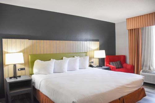 Country Inn & Suites By Radisson Bloomington-Normal West, IL in Bloomington, USA