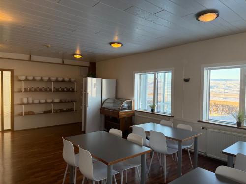 kuhinja, Frost Guesthouse by Welcome Iceland in Stadarbakki