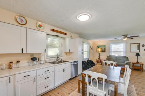 Deck with Scenic Wooded Views Home in Owenton! in Owenton, USA