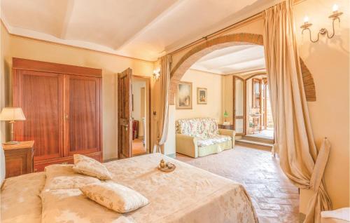 Beautiful Apartment In Ponte Alla Chiassa Ar in Chiassa Superiore