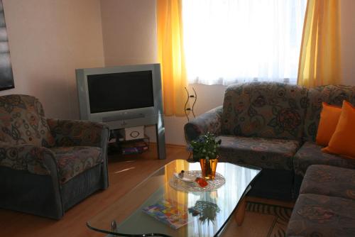 Holiday Home image 9
