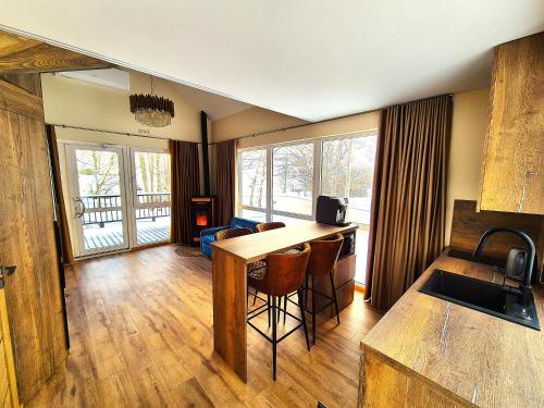Kitchen, Zupe Dream House with jacuzzi and sauna in Sendvario