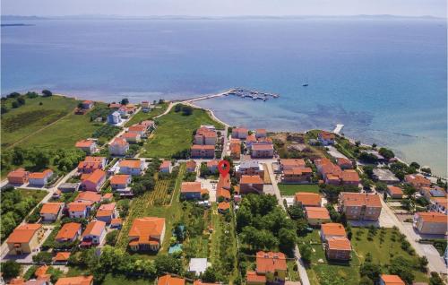 2 Bedroom Stunning Home In Privlaka