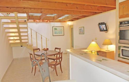 Kitchen, Beautiful Home In St-Andre-Dolerargues in Lussan