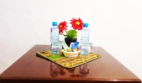 Twin Room image 2