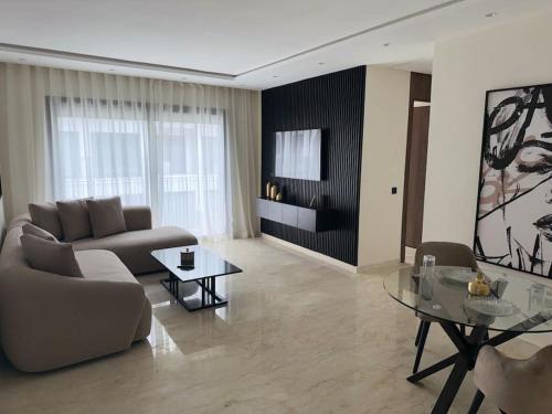 35 Appartement ensoleillé calme et NEUF, Casablanca (fotografie 6)