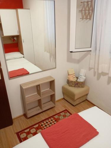 One-Bedroom apartment Standard image 2