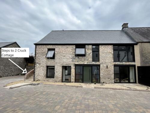 A szálláshely kívülről, 2 Cruck Cottage, Cowbridge in Cowbridge