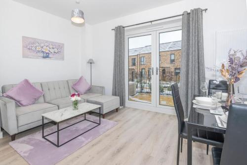 Modern, Stylish 2-bedroom new build house