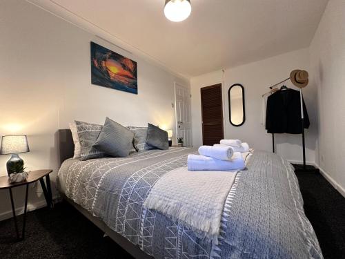 Detached 3-Bedroom Home Close to City, A38, A52 & Royal Derby Hospital with Parking, Derby