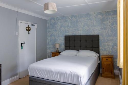 1 double bed