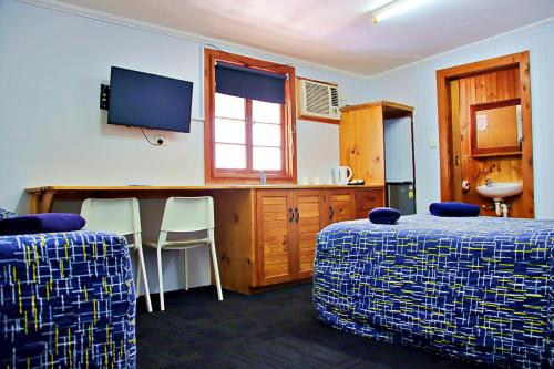 room detail thumbnail 0