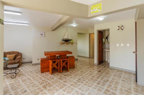 Facilities, Las Carmelas, Airport Juan Santamaria, Alajuela, San Jose in Alajuela