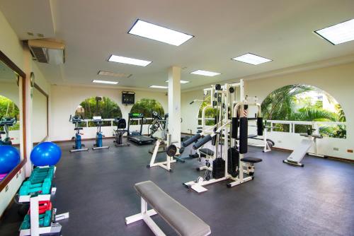 Apartotel & Suites Villas del Rio - image 5