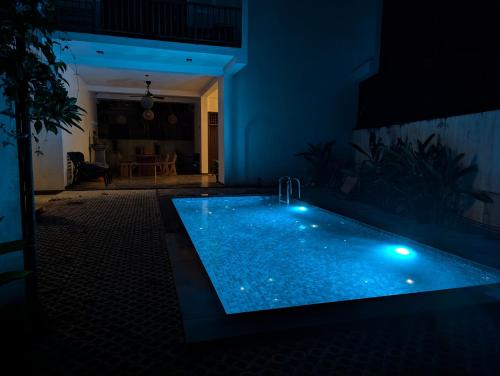 Swimmingpool, Surf N Summer in Hikkaduwa
