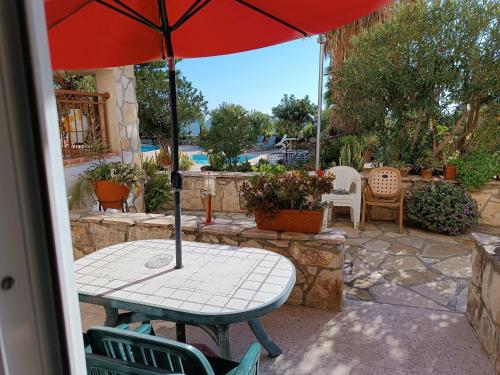 Erkély/terasz, Rantzo Holiday Apartments in Pissouri