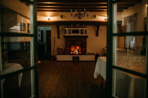 Hubertus Fogado in Csesznek