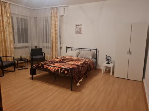Napoli, Hochtaunuskreis