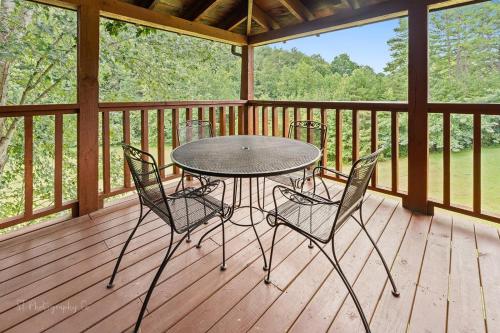 Hibernation Station in Sevierville, USA