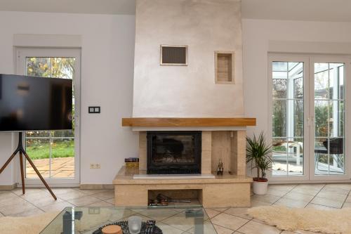 Ganzes Ferienhaus in Leipzig mit Garage und Fußbodenheizung, Lipsko