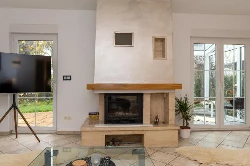 Ganzes Ferienhaus in Leipzig mit Garage und Fußbodenheizung in Leipzig, Deutschland