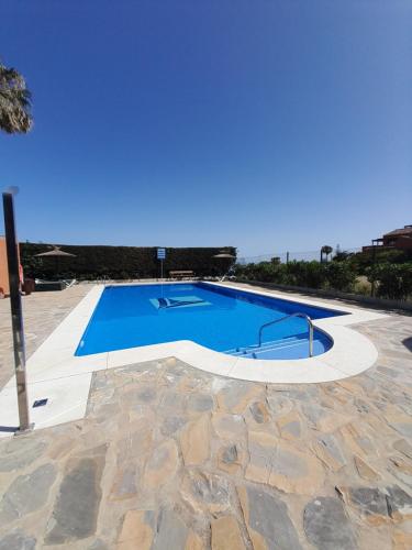 APARTAMENTO DUPLEX con piscinas y MARAVILLOSAS VISTAS AL MAR - image 4