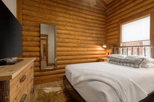 The Timber at Holly Branch - main image