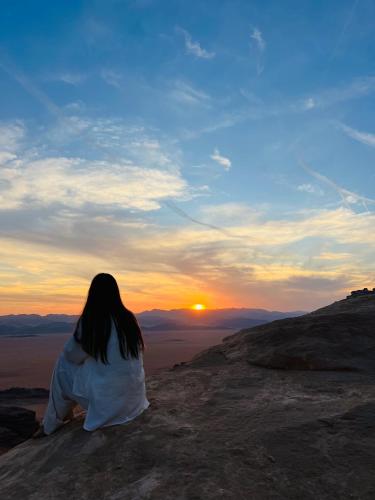 Mediu înconjurător, Emad wadi rum camp in Wadi Rum