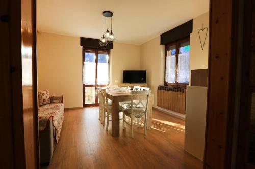 Iekārtas, Casa Valentina in Colere