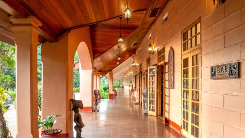 Pub/salon, Masindi Hotel in Masindi