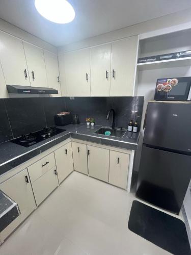 Kitchen, Eko's Crib: Stay, Relax & Play in Toril