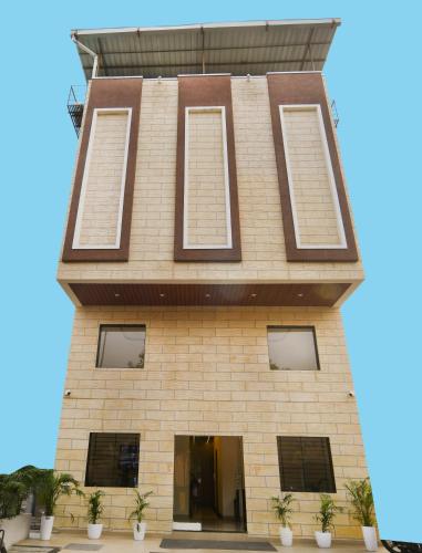 Aceotel Inn Vijay Nagar - image 3
