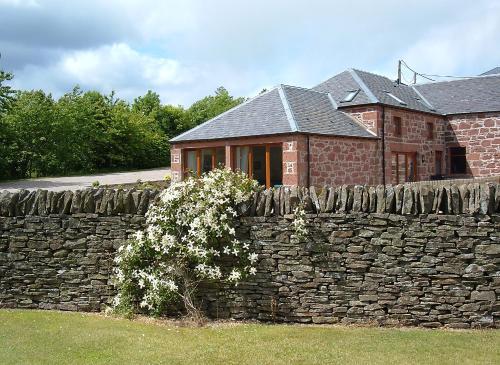 B&B Kirriemuir - Plovermuir Cottage - Bed and Breakfast Kirriemuir