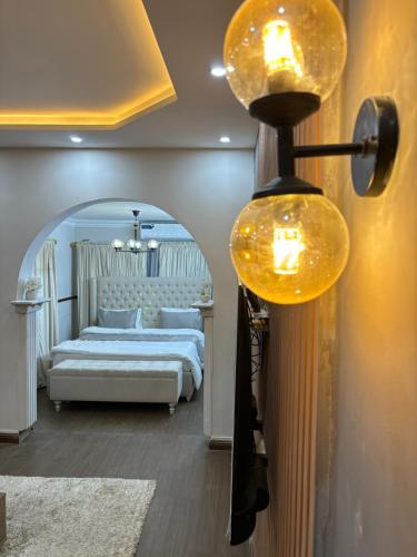 1 queen bed