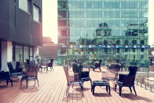 บริการและสิ่งอำนวยความสะดวก, โรงแรมเมอเวนพิค โอ๊คแลนด์ (MÖVENPICK HOTEL AUCKLAND) near บริทโทมาร์ท