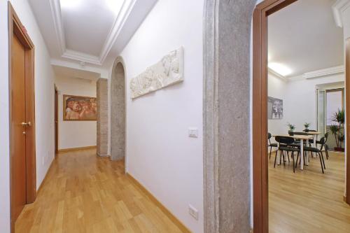 Romulus Rooms by Hostand 5