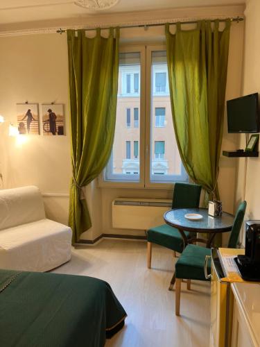 B&B DolceVirginia - image 5