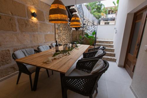 Stadthaus - Alica 8 - Pool, Barbecue, Garten, Terrassen und im Winter Zentralheizung und Kamin, hochwertig saniert, Pollença (foto 6)