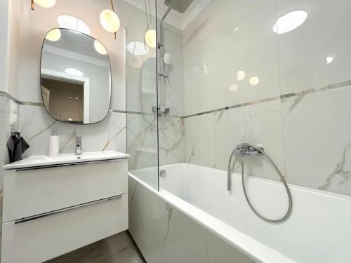 Apartament Halo 3 Check in 24h Privat Parking, Breslau (Foto 10)