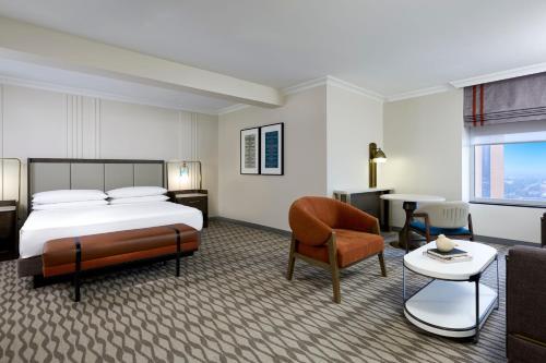 Larger Guest Room, King Bed room in JW Marriott Houston by The Galleria
