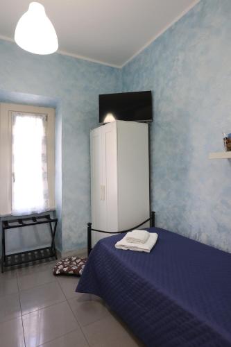 1 twin bed