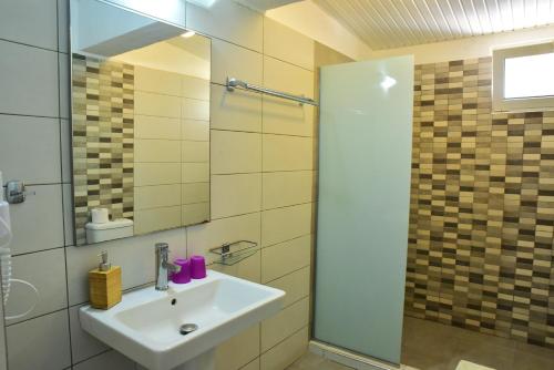 Roseberry Studios - image 3