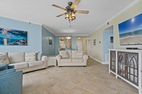 Beach Colony West Unit PH2C in Perdido Key