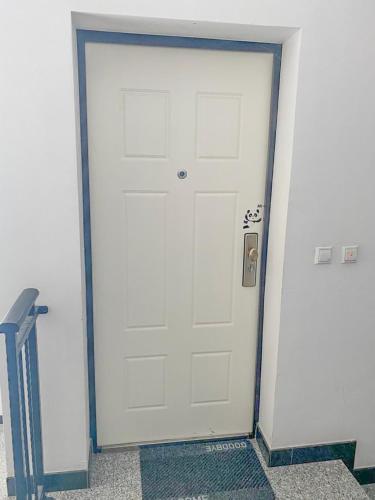 Studio City apartment Sweet Panda Room Type - One-Bedroom Apartment