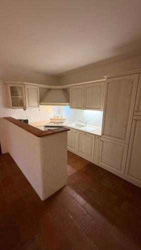 virtuve, Casa Barbara 2bdr tra Como e Lugano in Morbio Inferiore