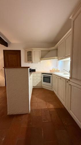 virtuve, Casa Barbara 2bdr tra Como e Lugano in Morbio Inferiore