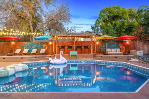Pool-Hot Tub-Tiki Bar-Game Room-Fire Pit-Mini Golf, Grand Junction