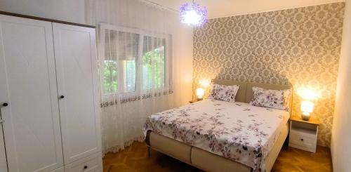 Apartments Elena