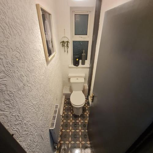 Colebert Avenue - image 7